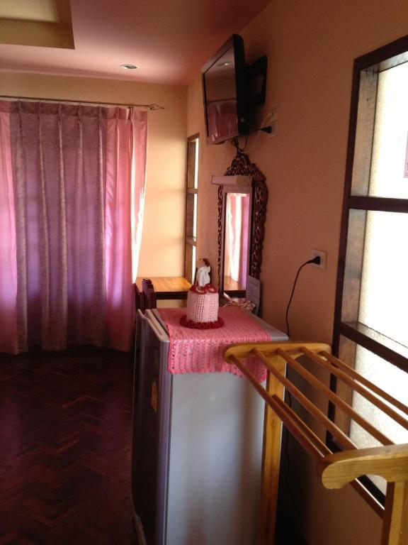 Chok-Wasana Guest House Mae Sariang Rom bilde