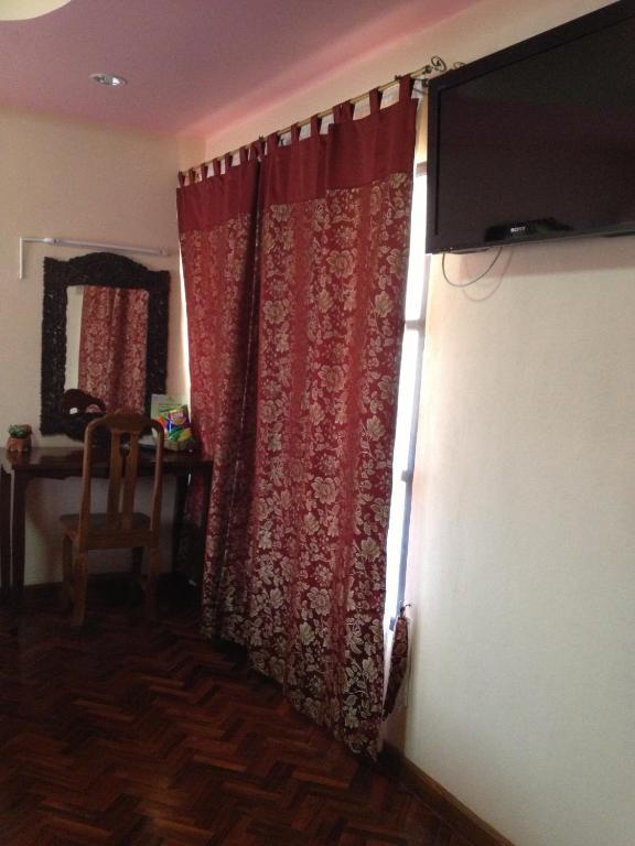 Chok-Wasana Guest House Mae Sariang Rom bilde