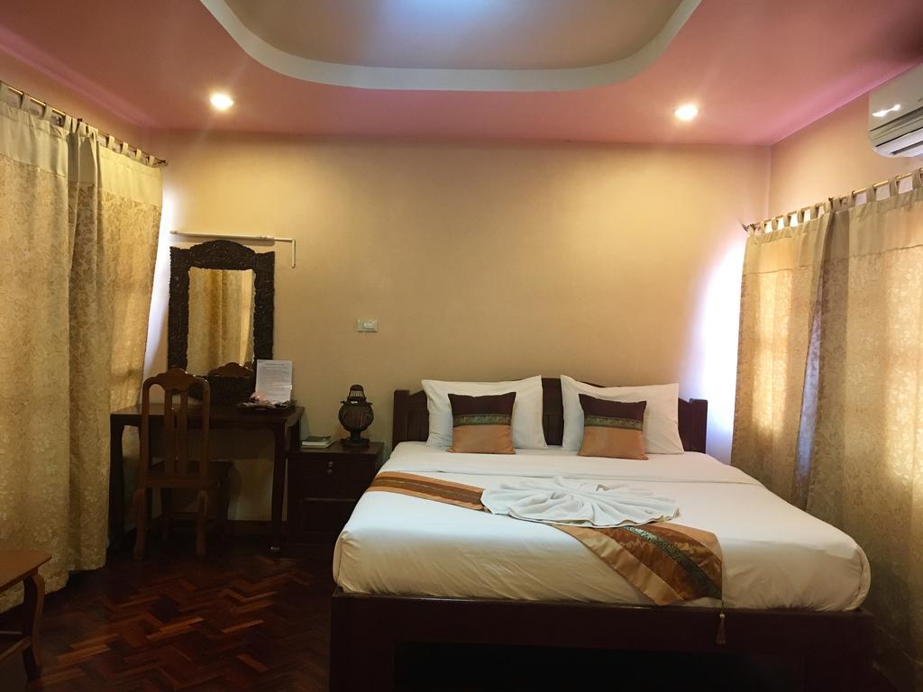 Chok-Wasana Guest House Mae Sariang Eksteriør bilde