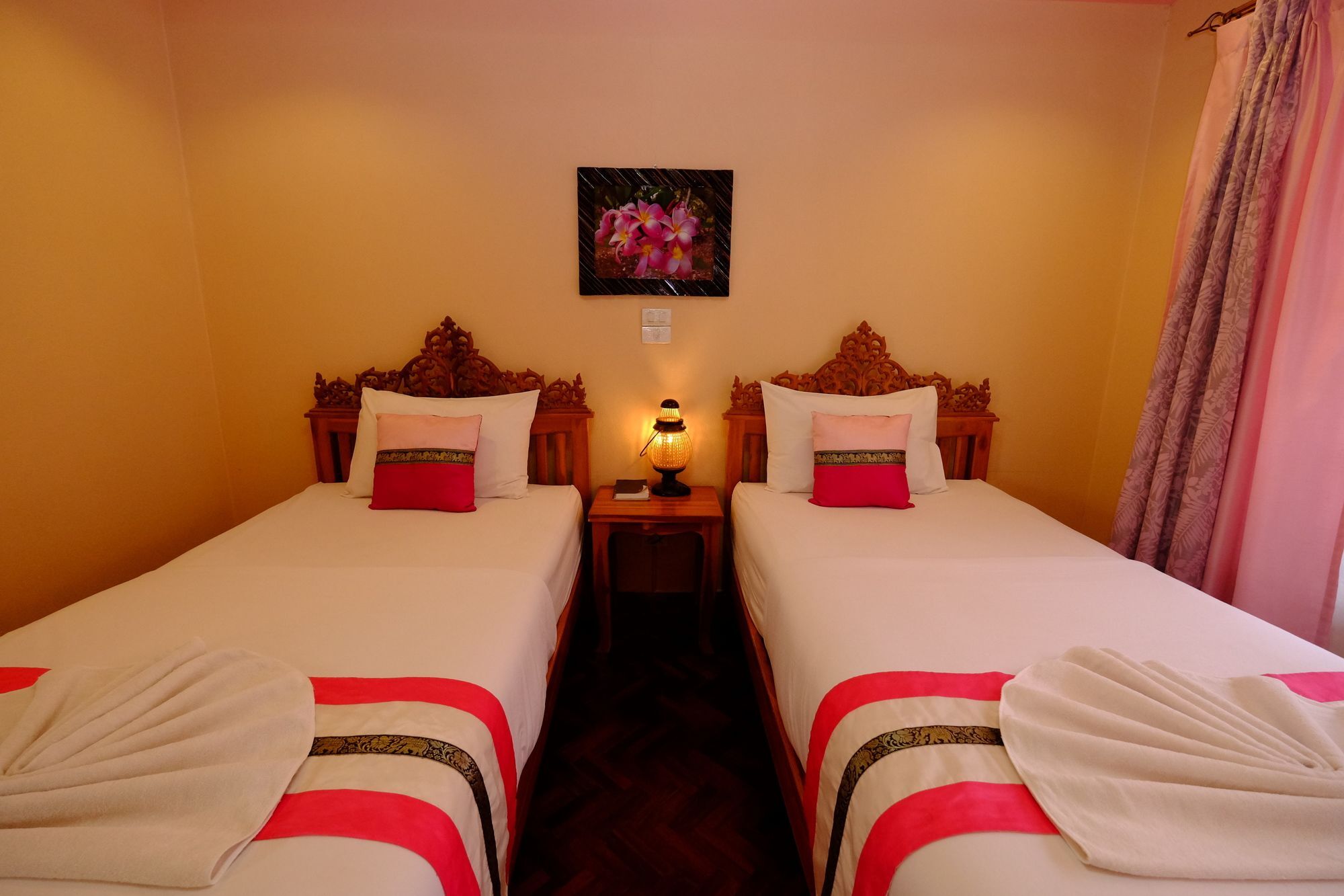 Chok-Wasana Guest House Mae Sariang Eksteriør bilde