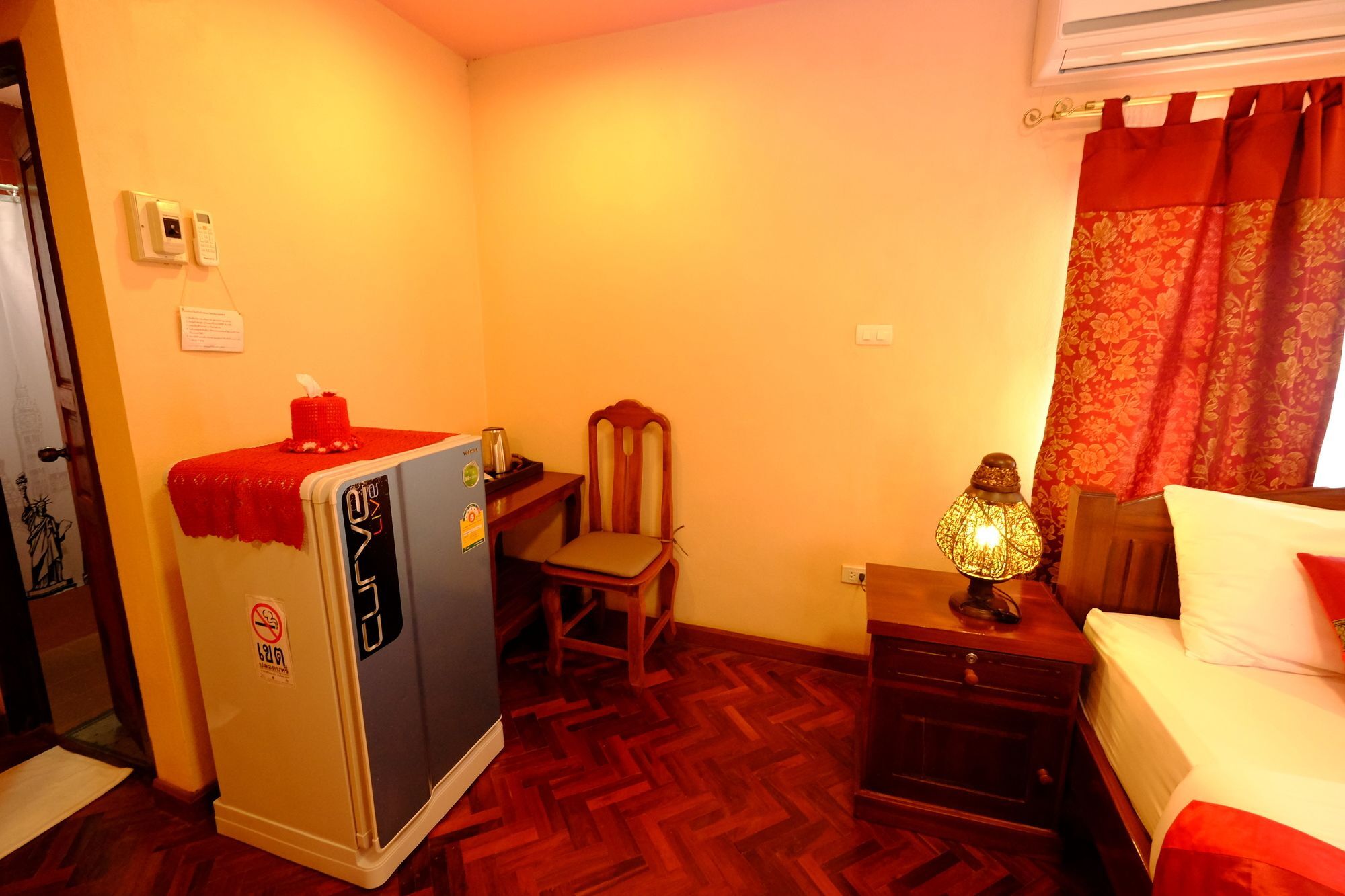 Chok-Wasana Guest House Mae Sariang Eksteriør bilde