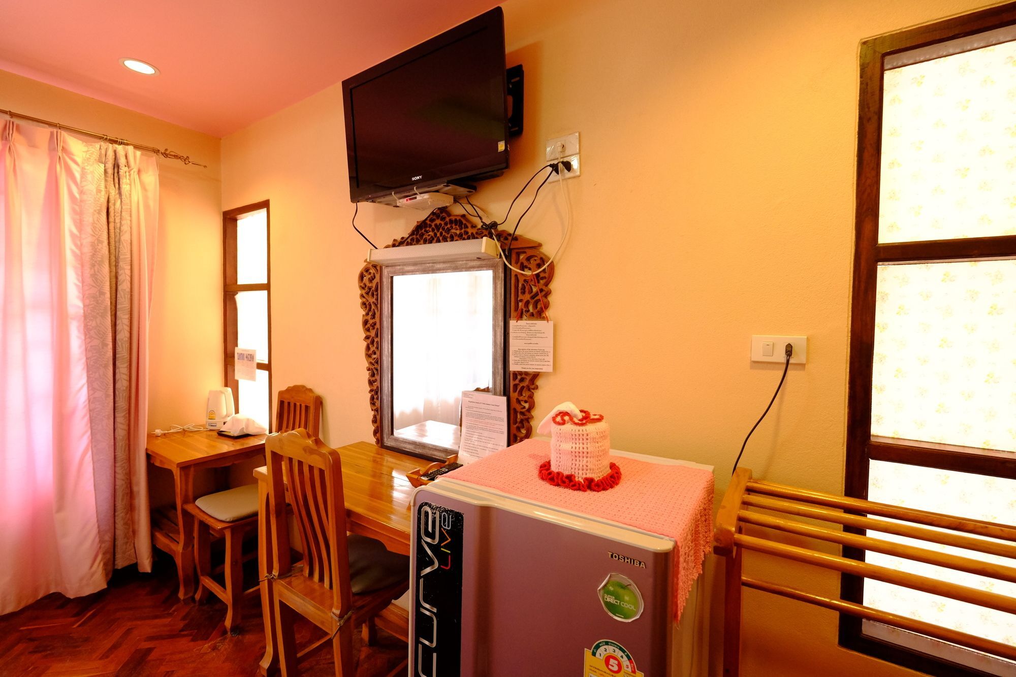Chok-Wasana Guest House Mae Sariang Eksteriør bilde